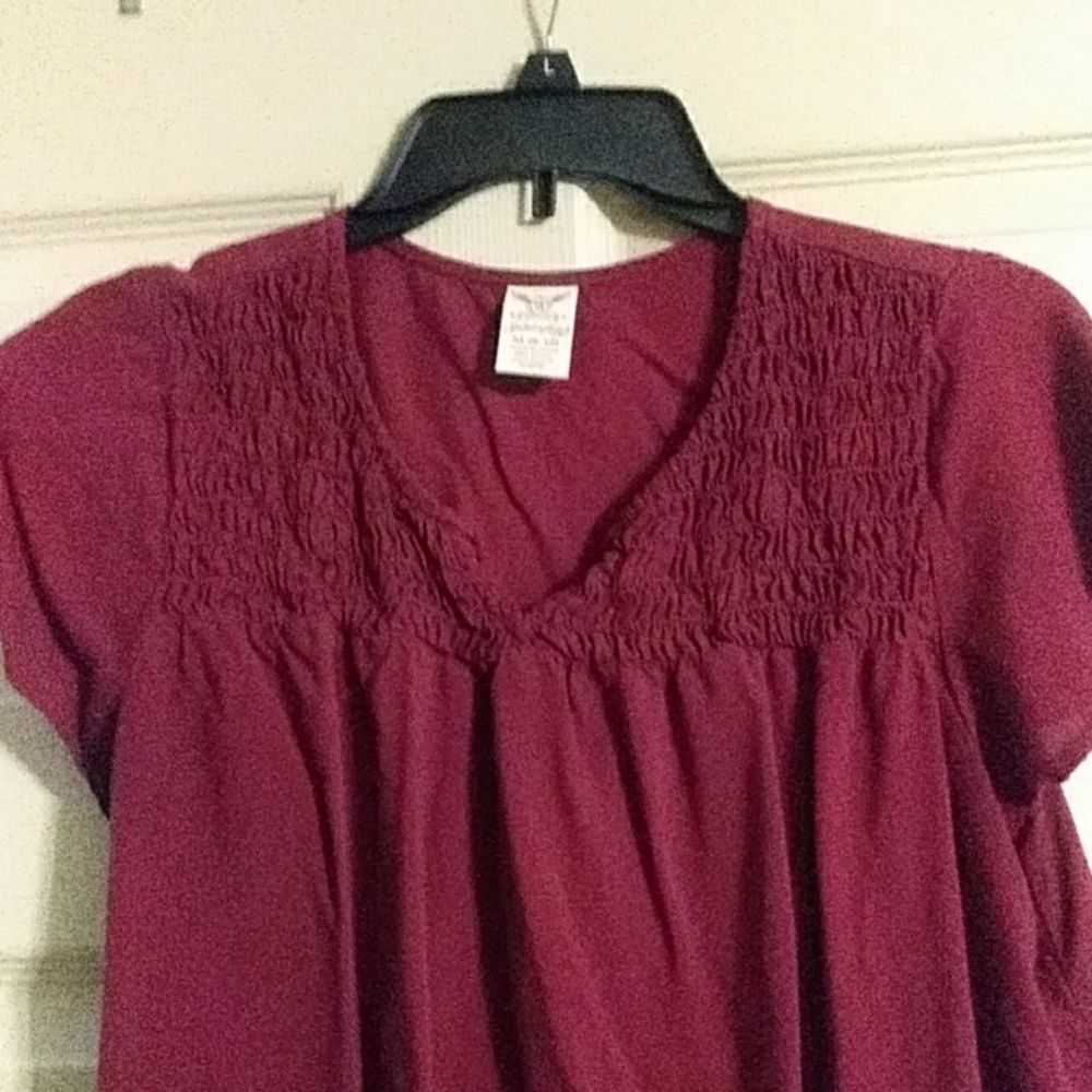 Top - Picture 2 of 2